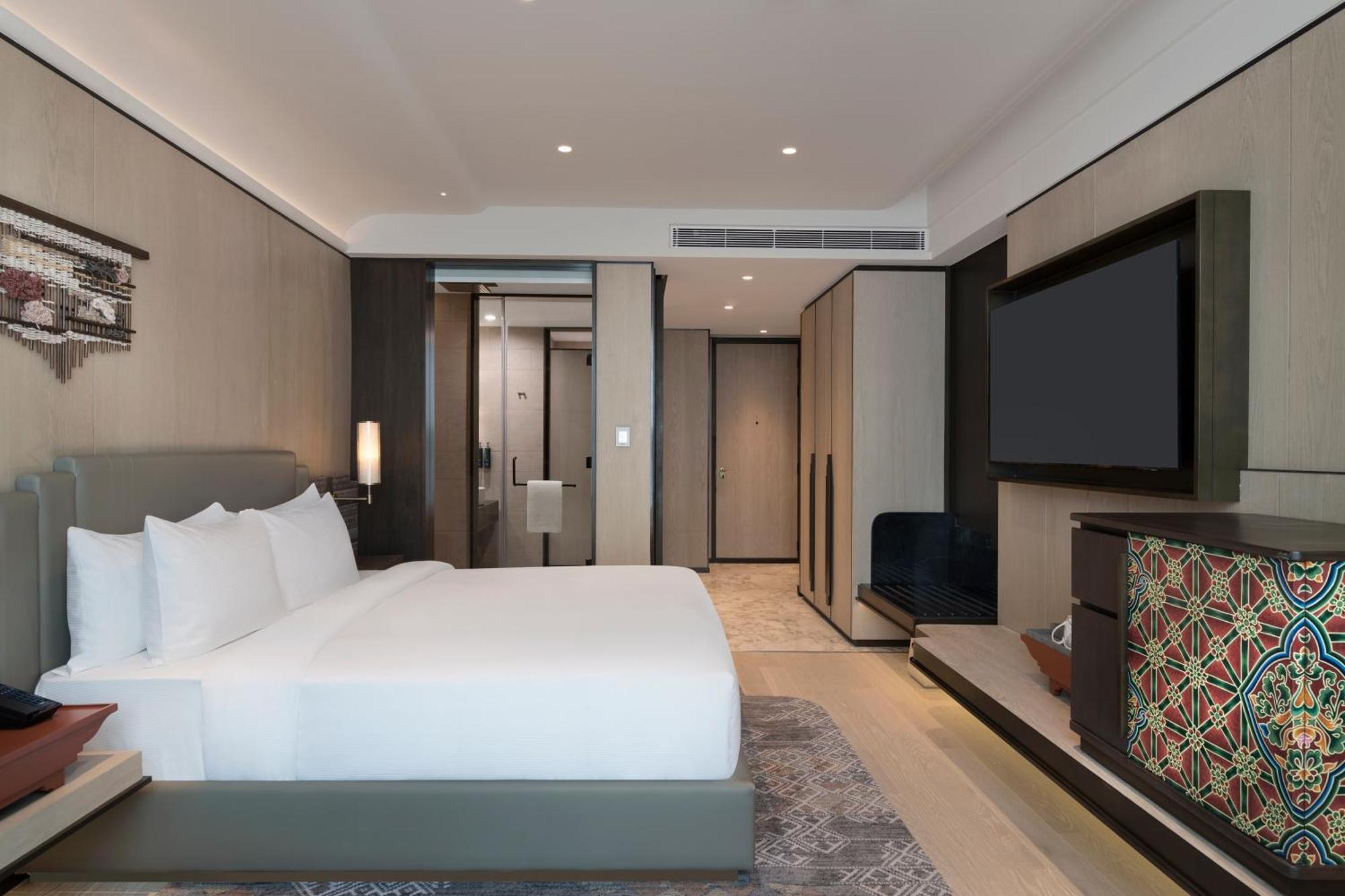 Hilton Kathmandu Hotel ภายนอก รูปภาพ