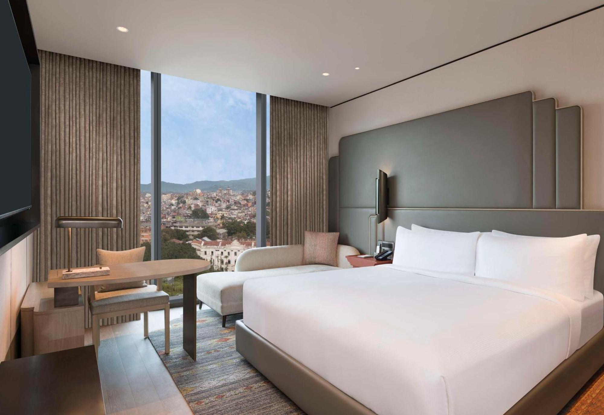 Hilton Kathmandu Hotel ภายนอก รูปภาพ
