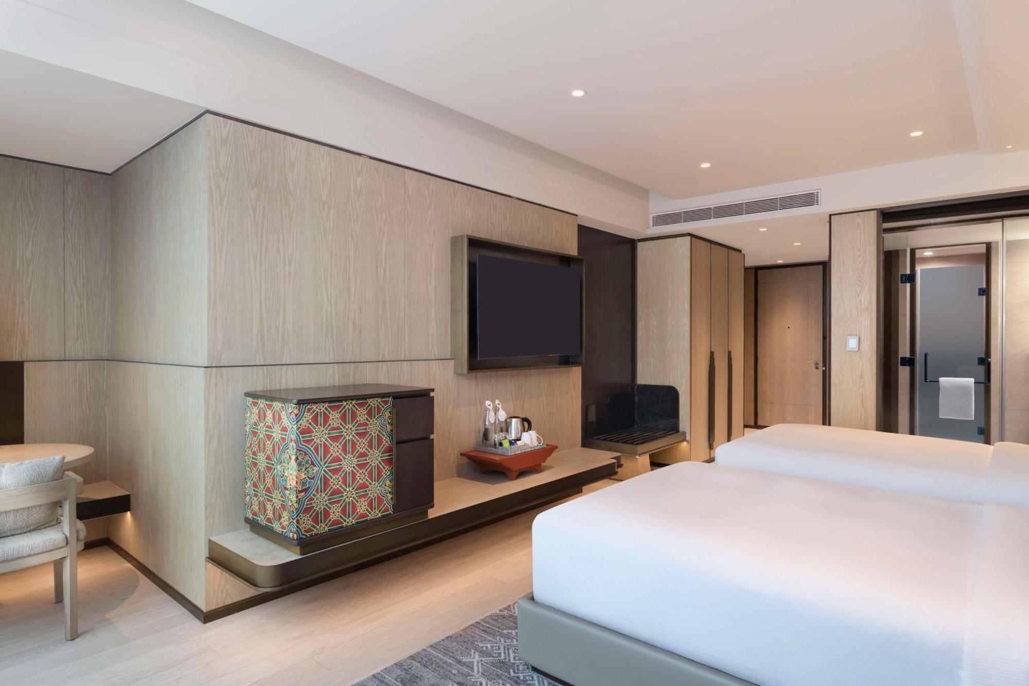 Hilton Kathmandu Hotel ภายนอก รูปภาพ